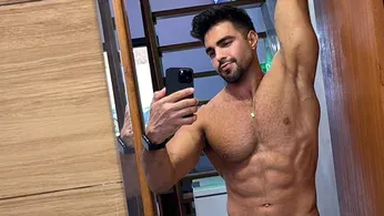 Jefferson Ferreira Refuses to Wear Pants and We Support That