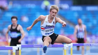 Seamus Derbyshire Breaks Barriers on and off the Track